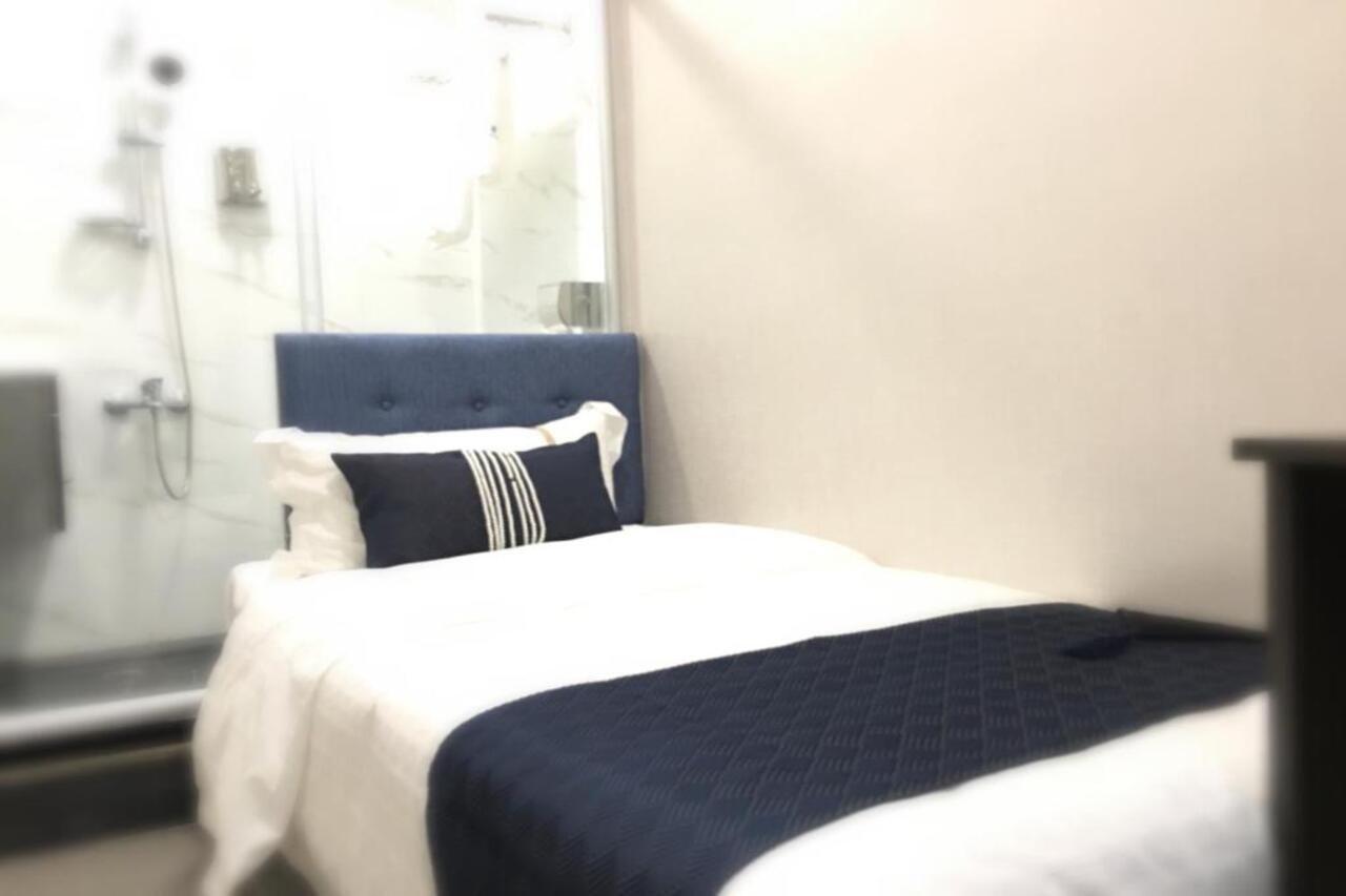 הונג קונג Seasons Hotel מראה חיצוני תמונה