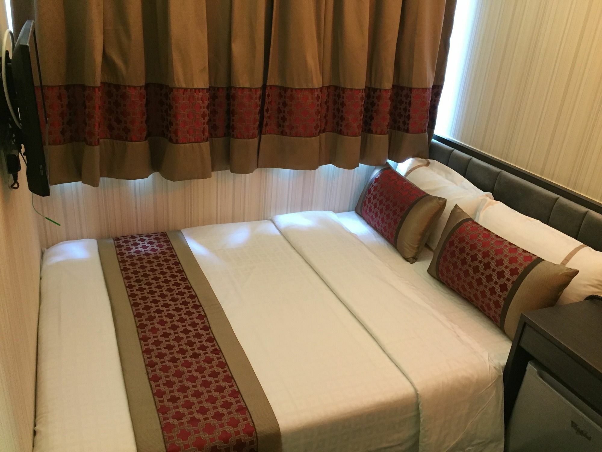 הונג קונג Seasons Hotel מראה חיצוני תמונה